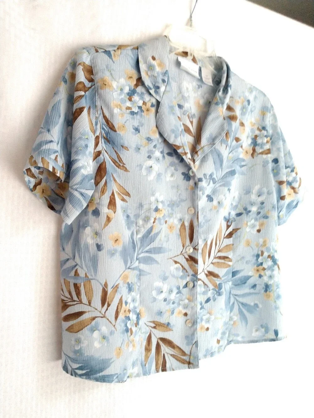 Lovely Alfred Dunner Petite Blue Brown Floral Short Sleeve Shirt Blouse 12P - Picture 3 of 7